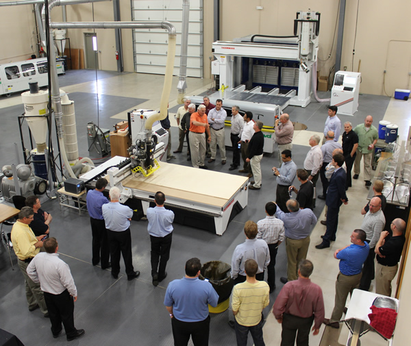 Thermwood CEO Ken Susnjara explains a new concept
