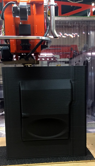 3D Printing Mold on Thermwood 10'x20' LSAM® 3D Printing Mold on Thermwood 10'x20' LSAM®